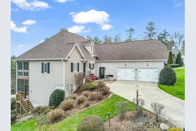 29 Spring Heights Court, Hendersonville, NC 28791 - Photo 1