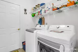 29 Spring Heights Ct, Hendersonville, NC 28791 - Photo 17