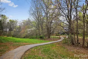 9510 Saddle Run Trail, Charlotte, NC 28269 - Photo 37