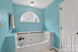 9510 Saddle Run Trail, Charlotte, NC 28269 - Photo 29