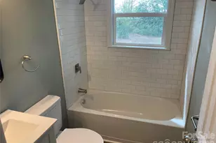 107 Berry St, Chester, SC 29706 - Photo 9