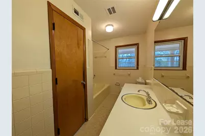 805 Edgewood Road, Bessemer City, NC 28016 - Photo 17