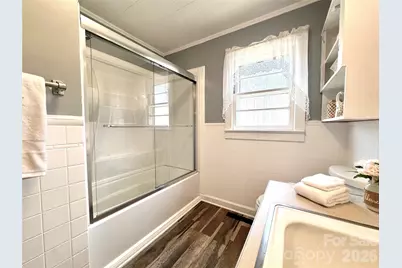 848 Meadowood Drive NE, Lenoir, NC 28645 - Photo 15