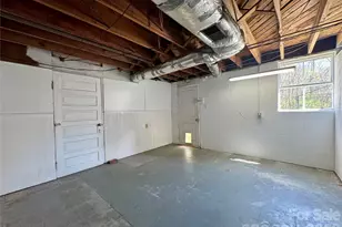 848 Meadowood Dr NE, Lenoir, NC 28645 - Photo 25