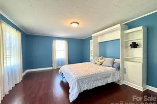 848 Meadowood Dr NE, Lenoir, NC 28645 - Photo 11