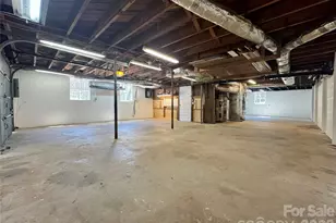 848 Meadowood Dr NE, Lenoir, NC 28645 - Photo 23