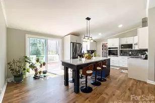 7706 Davis Rd, Waxhaw, NC 28173 - Photo 9