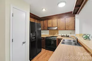 11324 Vista Canyon Dr, Charlotte, NC 28226 - Photo 7