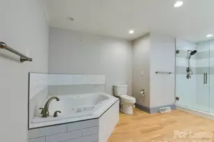 3921 Sheffield Dr, Charlotte, NC 28205 - Photo 29