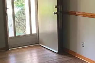 520 Carole Ln, Charlotte, NC 28214 - Photo 5