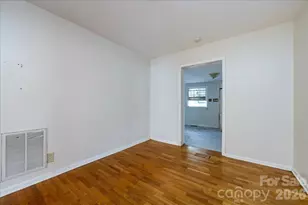 1628 Eastway Dr, Charlotte, NC 28205 - Photo 21