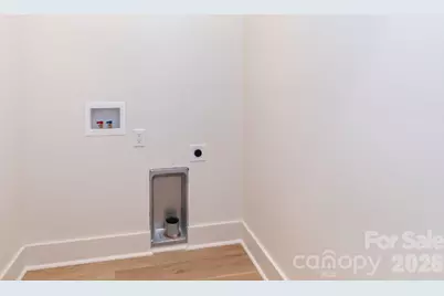 137 E Arbutus Trail, Hendersonville, NC 28792 - Photo 13