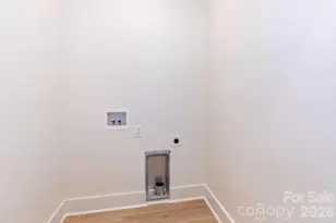 137 E Arbutus Tr, Hendersonville, NC 28792 - Photo 13