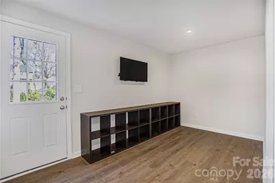 6109 Carrick Bend Court, Charlotte, NC 28269 - Photo 15