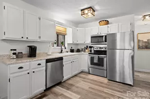 34 Fernbrook Rd, Maggie Valley, NC 28751 - Photo 9