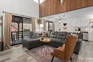 34 Fernbrook Rd, Maggie Valley, NC 28751 - Photo 5