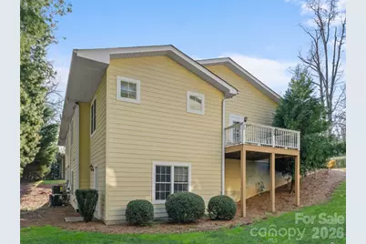 40 Spring Village Lane, Hendersonville, NC 28739 - Photo 31