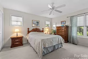 40 Spring Village Ln, Hendersonville, NC 28739 - Photo 17