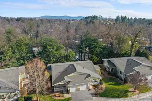 40 Spring Village Ln, Hendersonville, NC 28739 - Photo 33