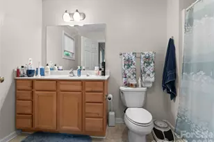 40 Spring Village Ln, Hendersonville, NC 28739 - Photo 19