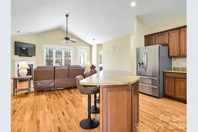 24 Creekside View Drive, Asheville, NC 28804 - Photo 9