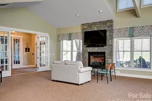 24 Creekside View Dr, Asheville, NC 28804 - Photo 33