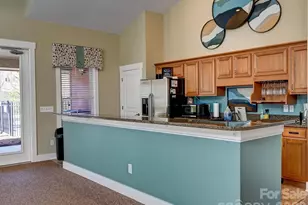 24 Creekside View Dr, Asheville, NC 28804 - Photo 35