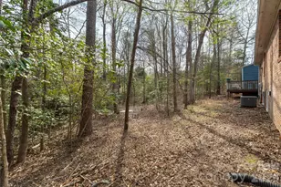 1122 Pine Knot Ct, Clover, SC 29710 - Photo 37