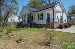 209 Wood St, Mount Holly, NC 28120 - Photo 5