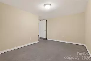 1028 East Dr, Gastonia, NC 28052 - Photo 5