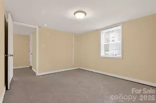 1028 East Dr, Gastonia, NC 28052 - Photo 7