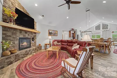 151 High Grove Parkway, Whittier, NC 28789 - Photo 9