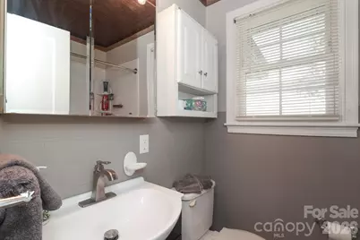 414 S Chester Street S, Blacksburg, SC 29702 - Photo 29