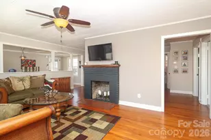 414 S Chester Street S, Blacksburg, SC 29702 - Photo 9