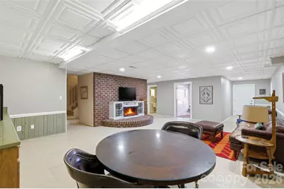 514 Golfview Court, Lenoir, NC 28645 - Photo 23