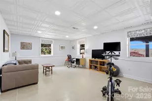 514 Golfview Ct, Lenoir, NC 28645 - Photo 25