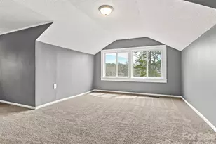 15 Woodbine Rd, Asheville, NC 28804 - Photo 19