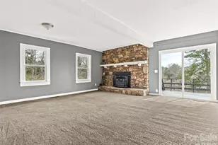 15 Woodbine Rd, Asheville, NC 28804 - Photo 11