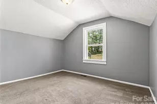 15 Woodbine Rd, Asheville, NC 28804 - Photo 21