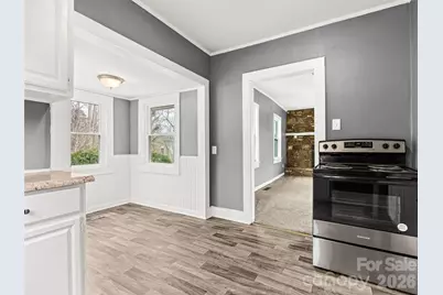 15 Woodbine Road, Asheville, NC 28804 - Photo 11