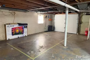 1631 Maple Ave, Albemarle, NC 28001 - Photo 43