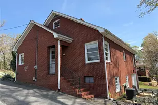 1631 Maple Ave, Albemarle, NC 28001 - Photo 9