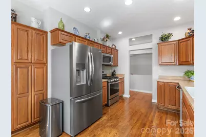 25 Old Pasture Way, Hendersonville, NC 28739 - Photo 3