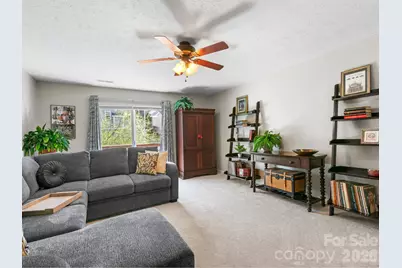 25 Old Pasture Way, Hendersonville, NC 28739 - Photo 21