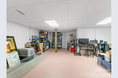 25 Old Pasture Way, Hendersonville, NC 28739 - Photo 23