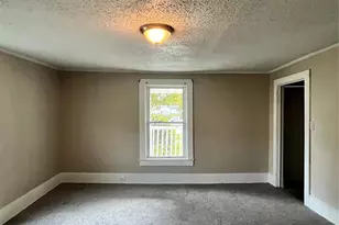 107 E Georgia Ave, Bessemer City, NC 28016 - Photo 5