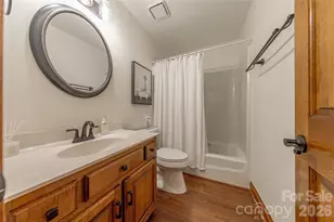 2735 Bent Oak Dr, Matthews, NC 28104 - Photo 25