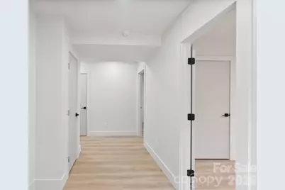 3320 Winterfield Place, Charlotte, NC 28205 - Photo 25