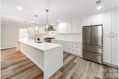 1632 Burtonwood Circle, Charlotte, NC 28212 - Photo 11