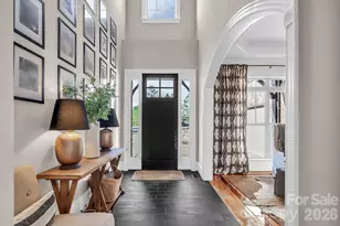 394 Stonecliff Ln, Lake Wylie, SC 29710 - Photo 5